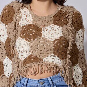 NWT Le Lis Karson Crochet Floral Fringe Hem Sweater Brown Cream Womens Size M/L